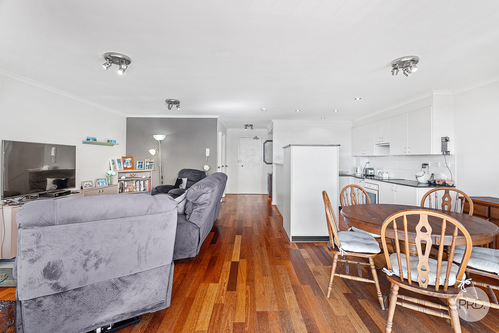 45/40 Horizons Drive SALAMANDER BAY 6