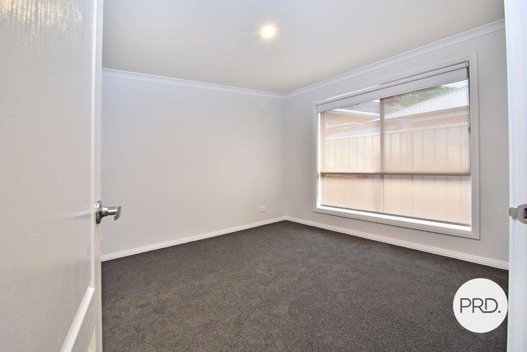 455 Ebden Street SOUTH ALBURY 8