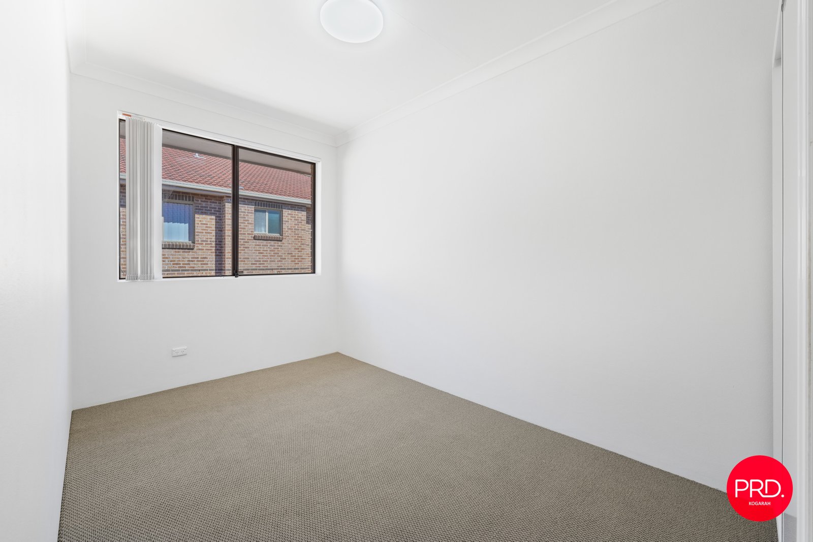 4/55 Hampton Court Road CARLTON 6