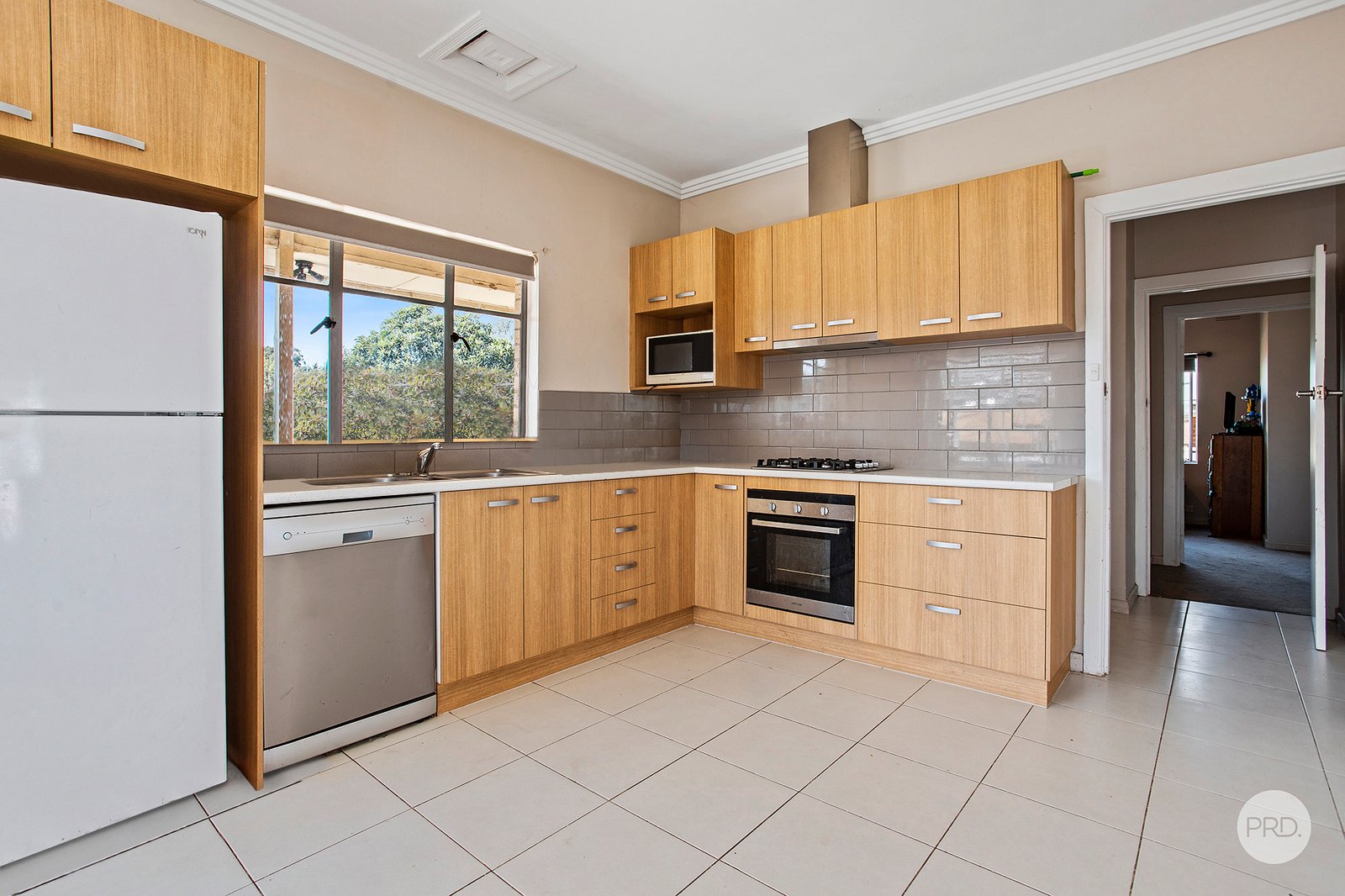 455 High Street GOLDEN SQUARE 6