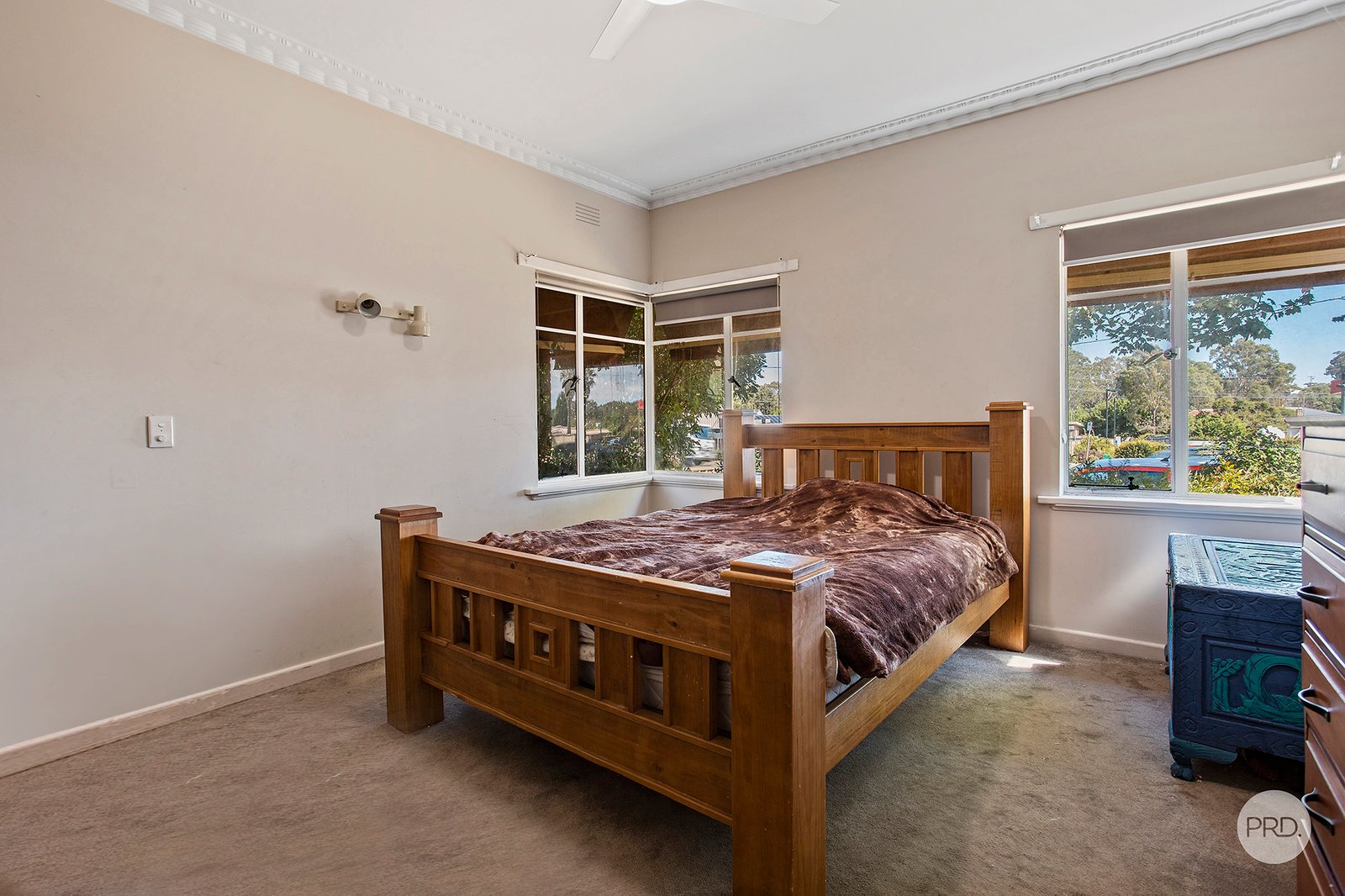 455 High Street GOLDEN SQUARE 7