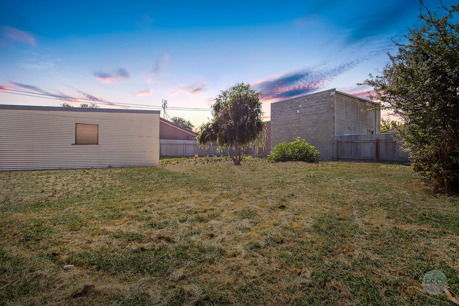 455 High Street GOLDEN SQUARE 12