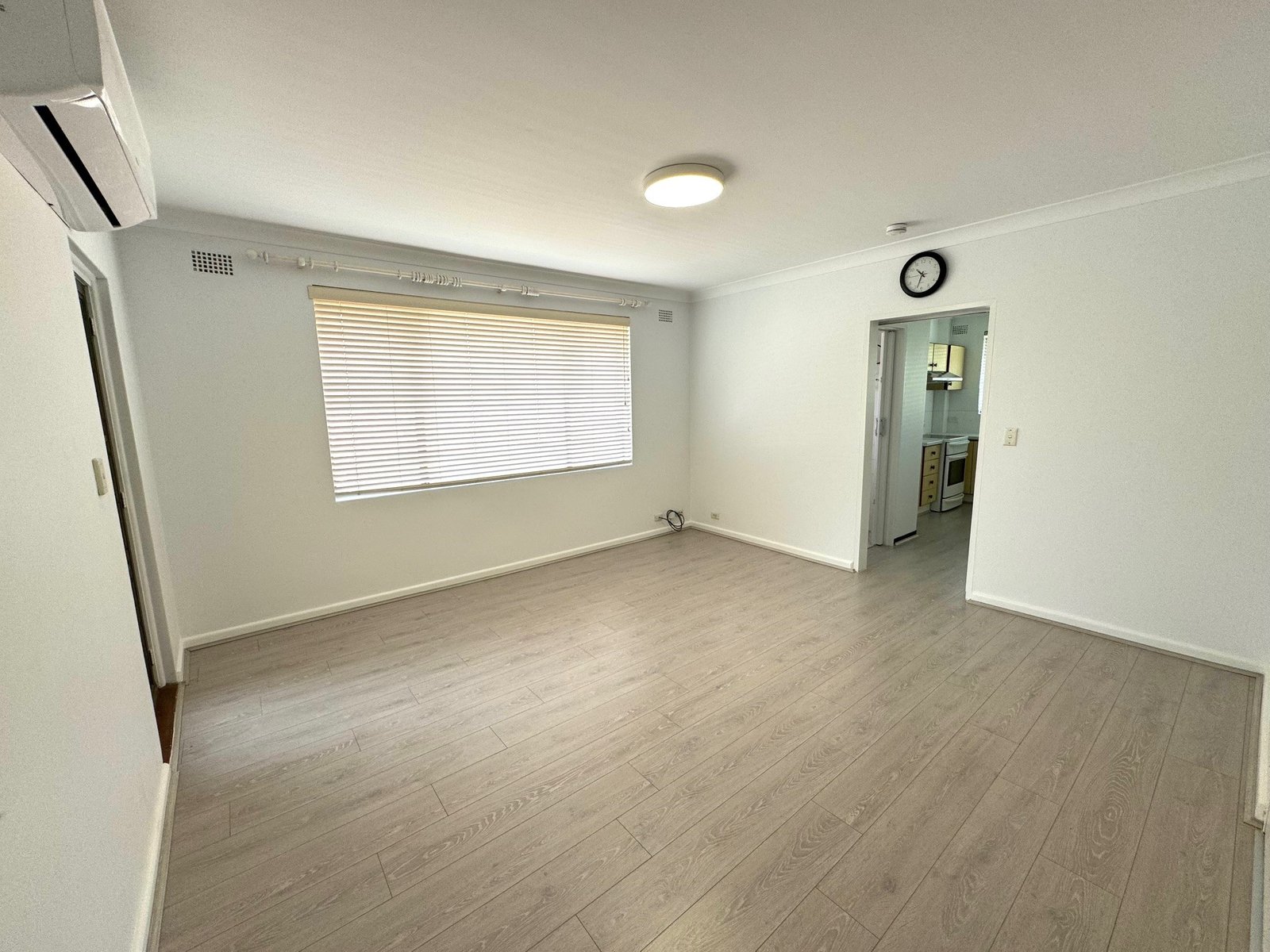 4/55 Railway Parade LAKEMBA 3