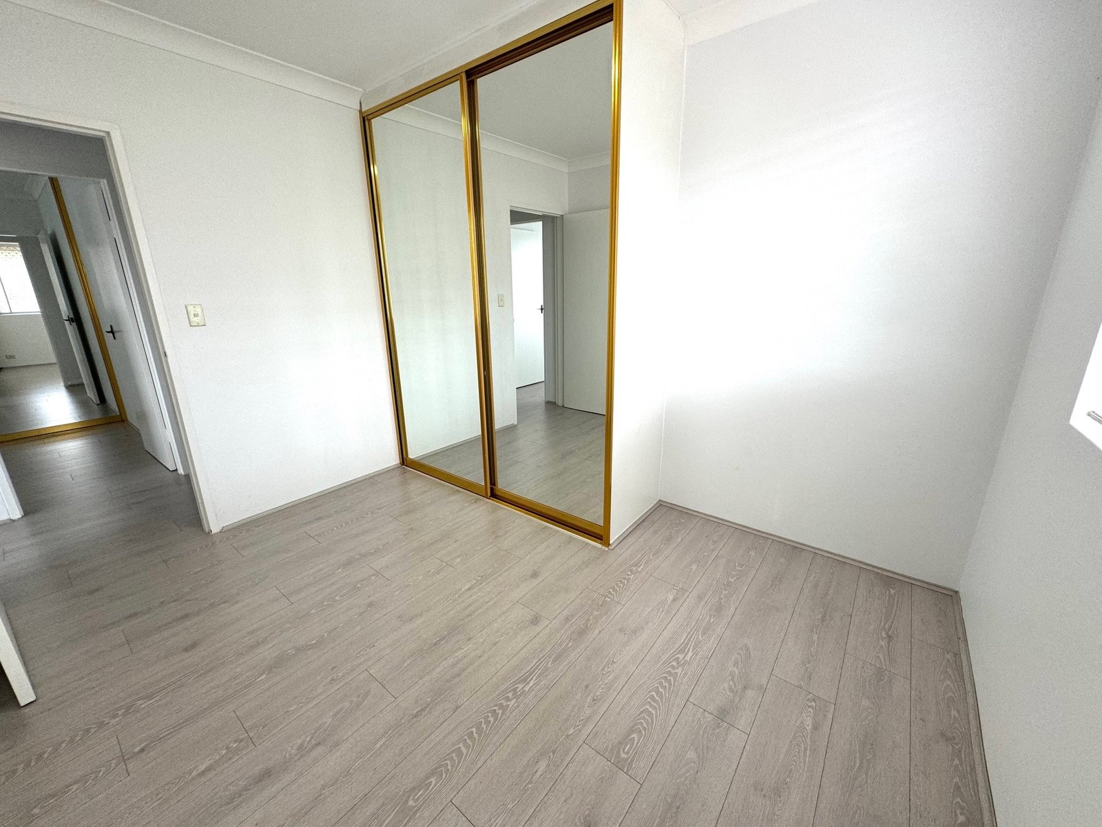 4/55 Railway Parade LAKEMBA 6