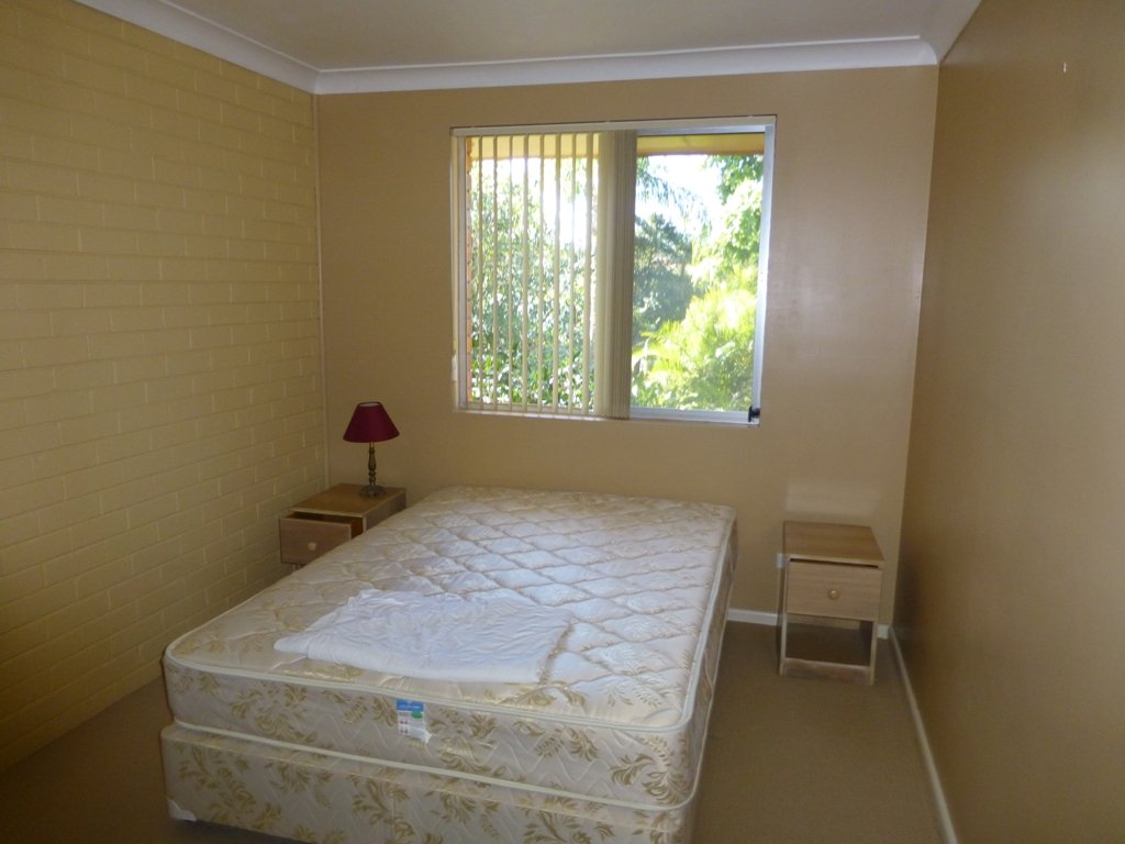 4/55 The Boulevarde  DUNBOGAN 3