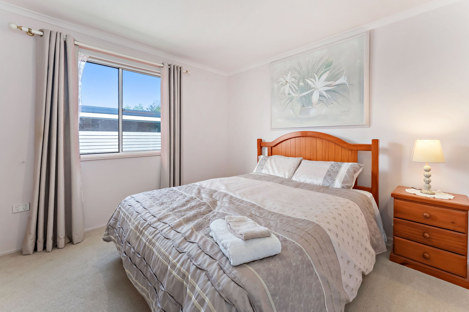 45/554 Gan Gan Road ONE MILE 2