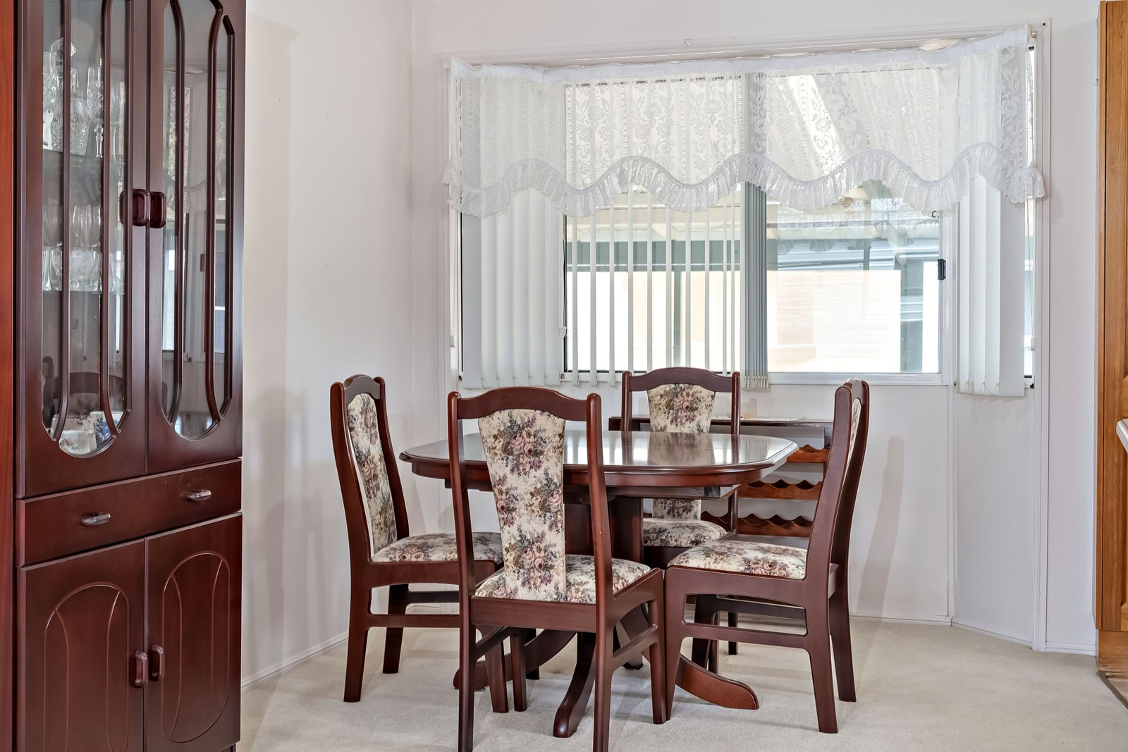 45/554 Gan Gan Road ONE MILE 7
