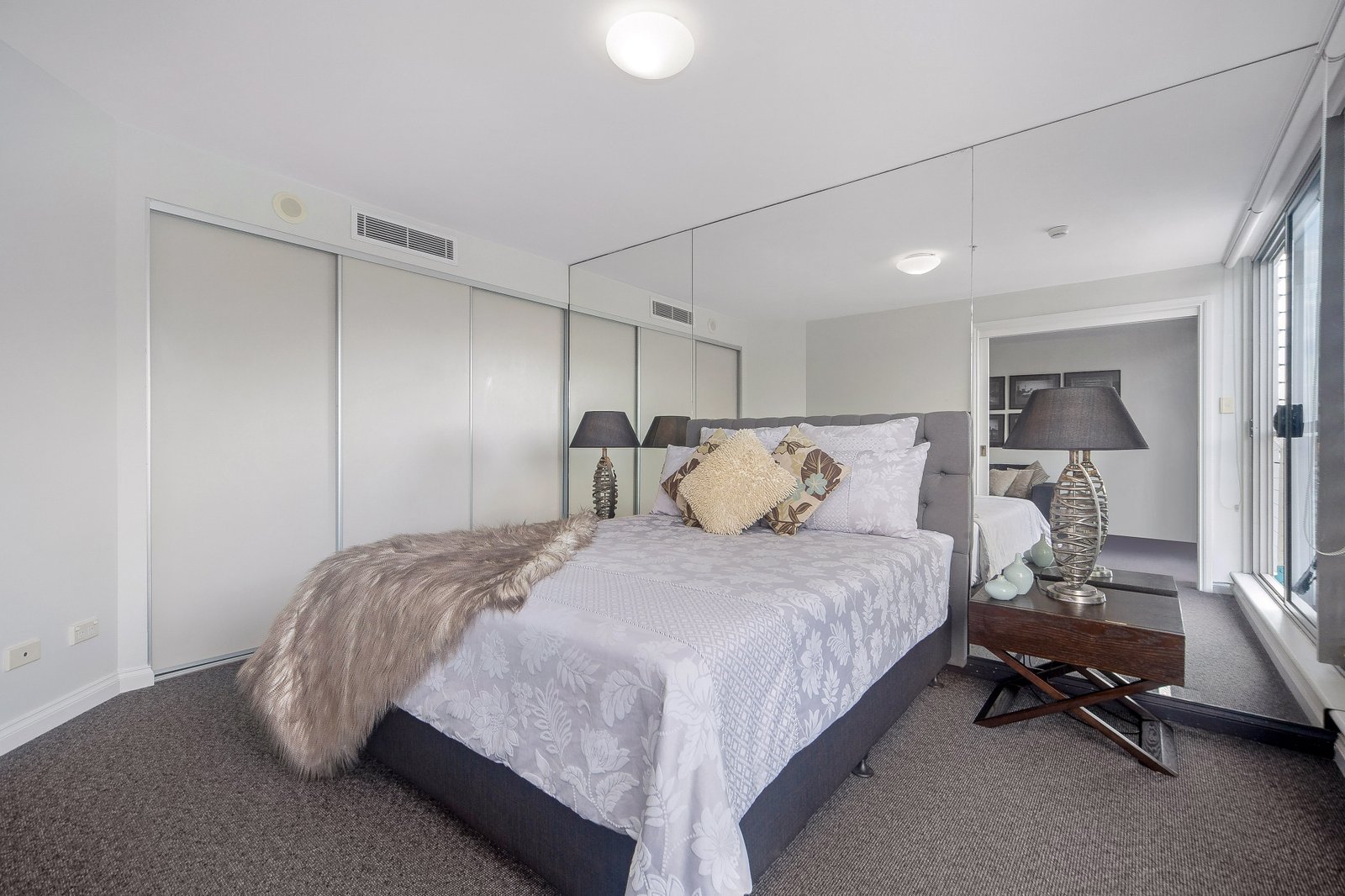 455/6 Cowper Wharf Roadway  WOOLLOOMOOLOO 4