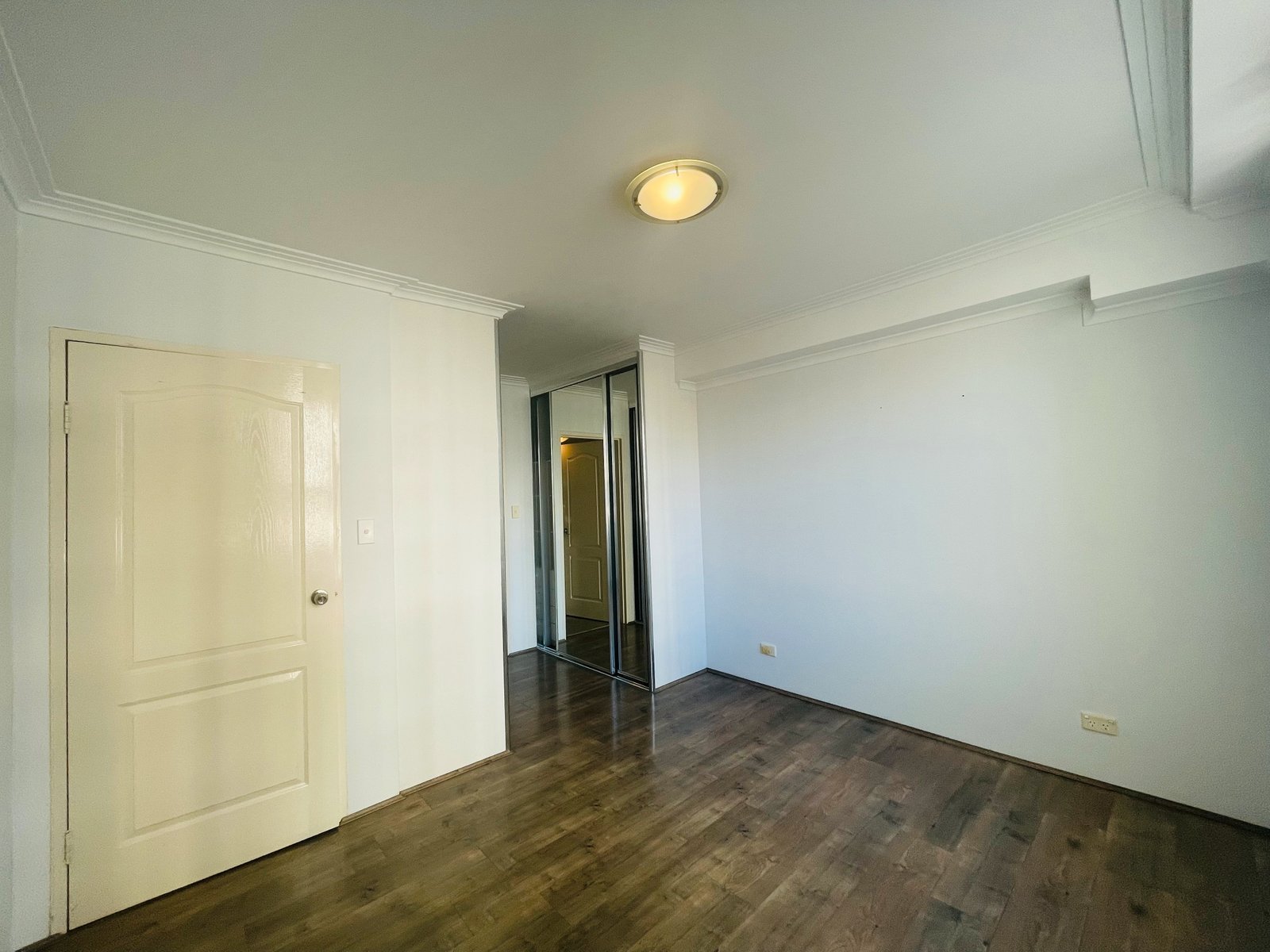 45/6-12 Carrington Avenue HURSTVILLE 7