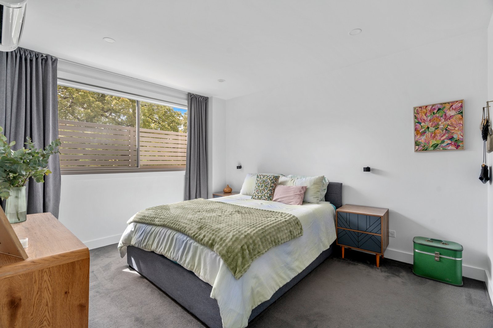 Real Estate and Property in 4/568 Moreland Road, Brunswick West, VIC