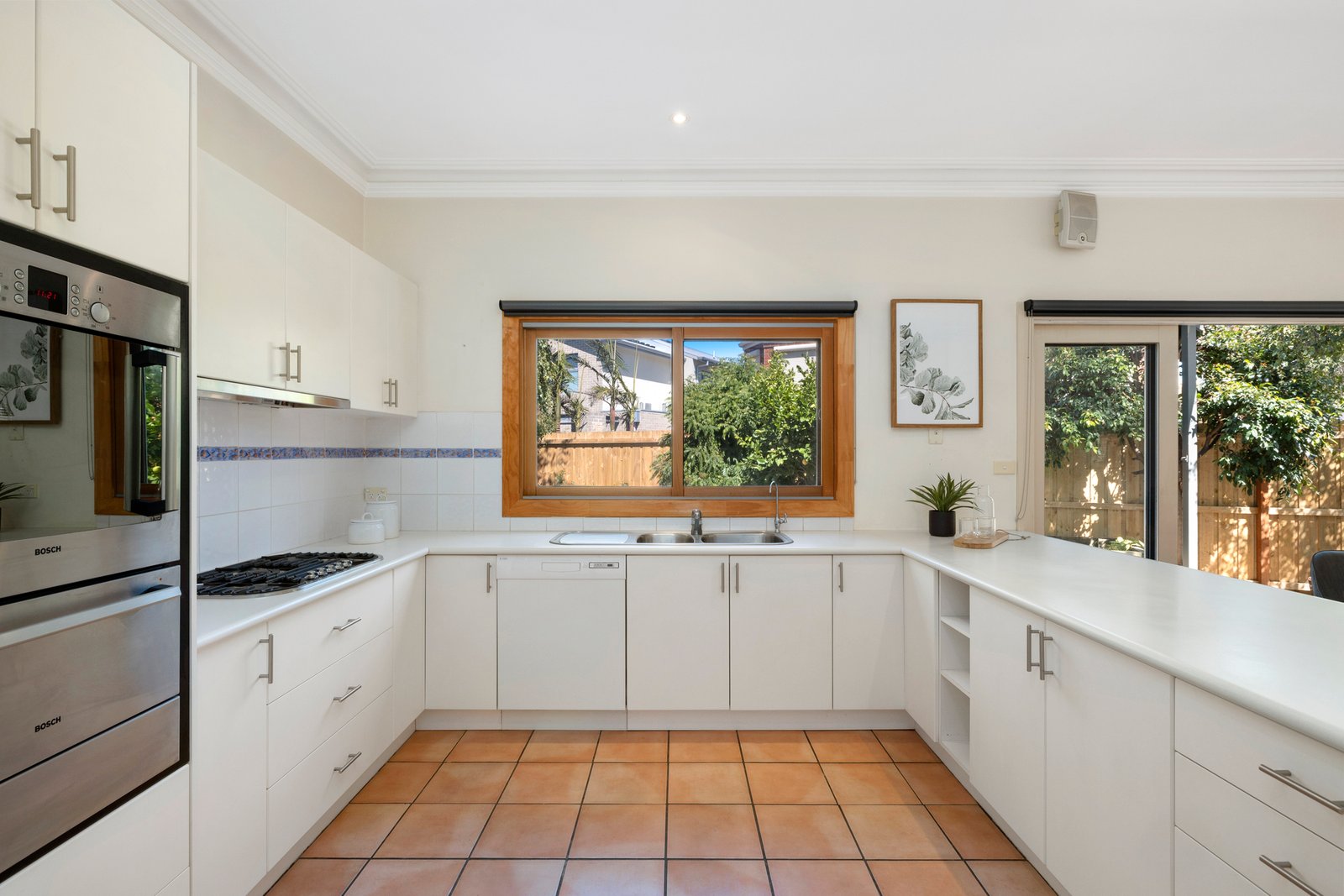 Gallery: 456A Como Parade West