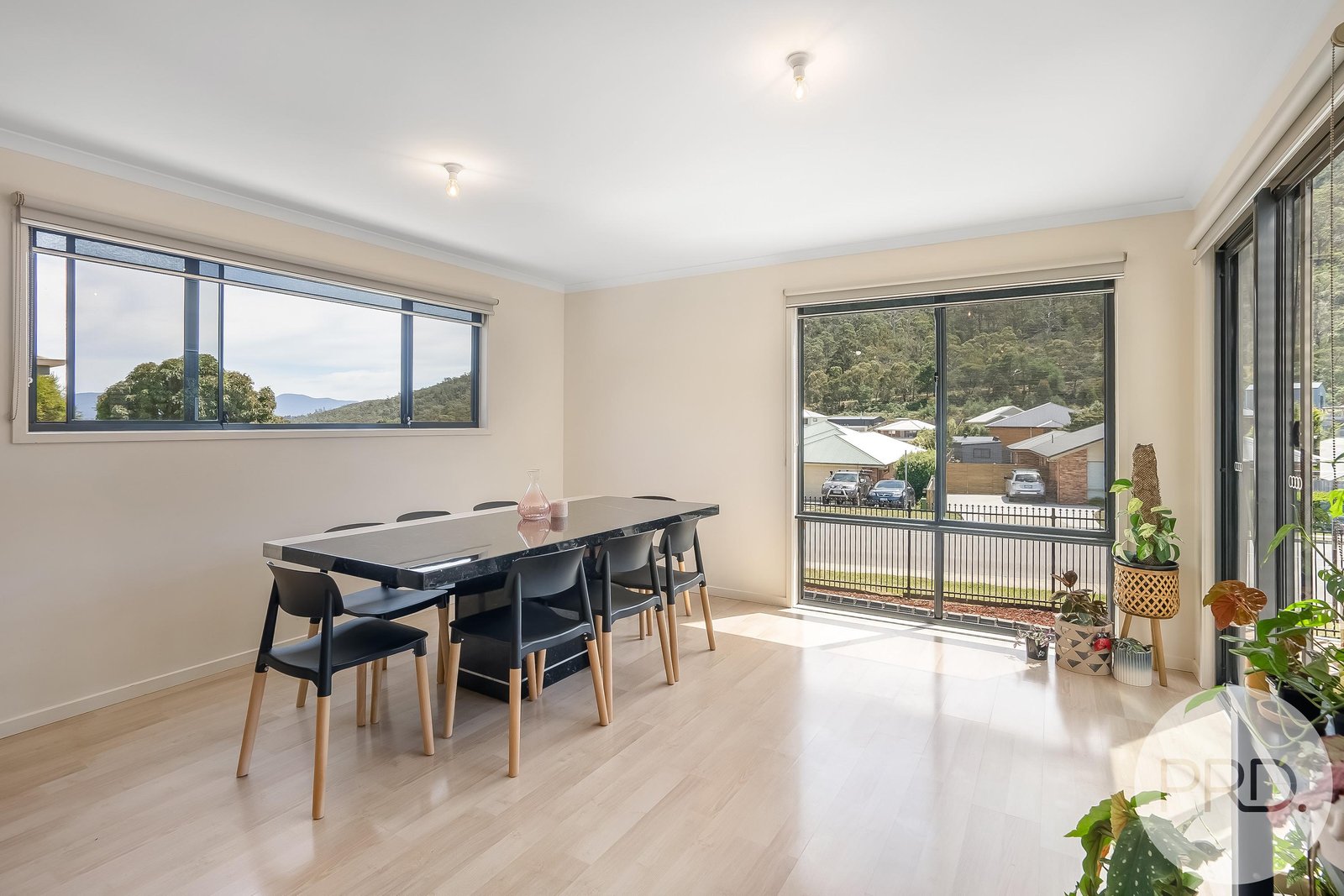 457 Cambridge Road MORNINGTON 10