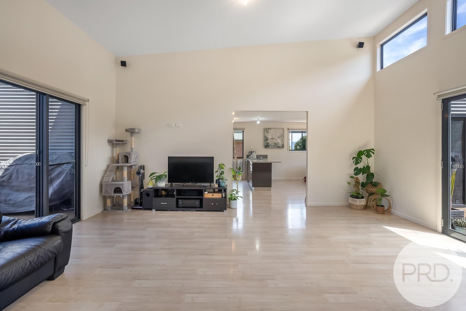 457 Cambridge Road MORNINGTON 15