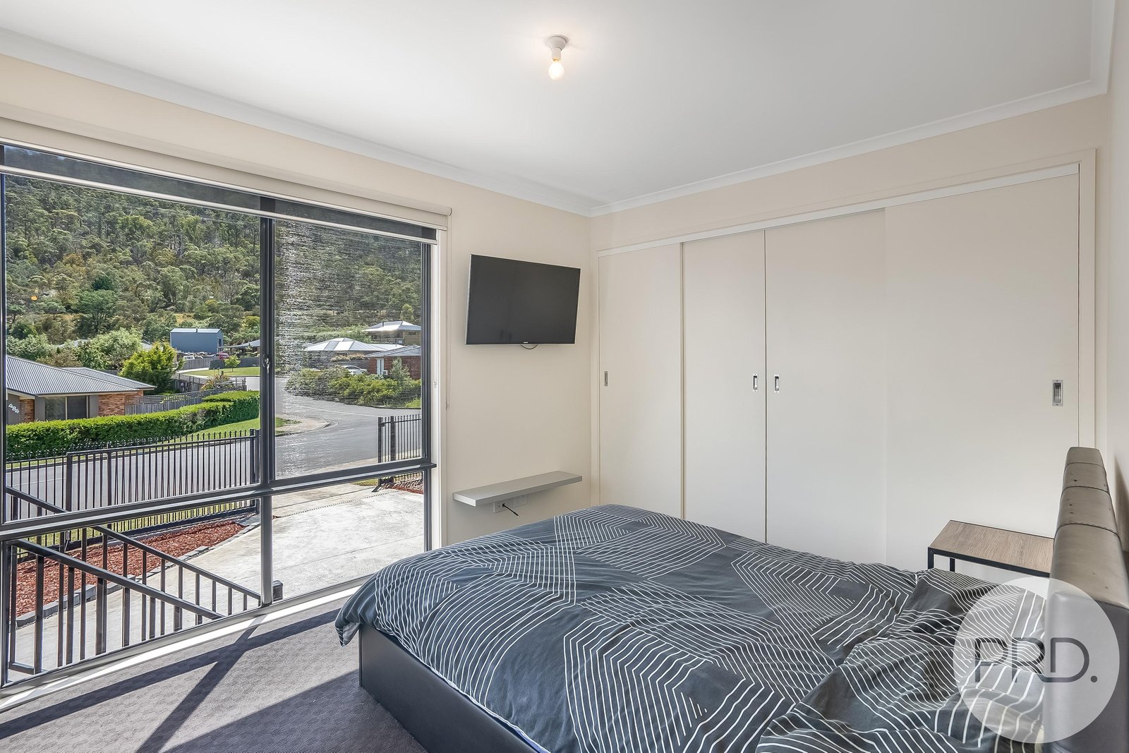 457 Cambridge Road MORNINGTON 20