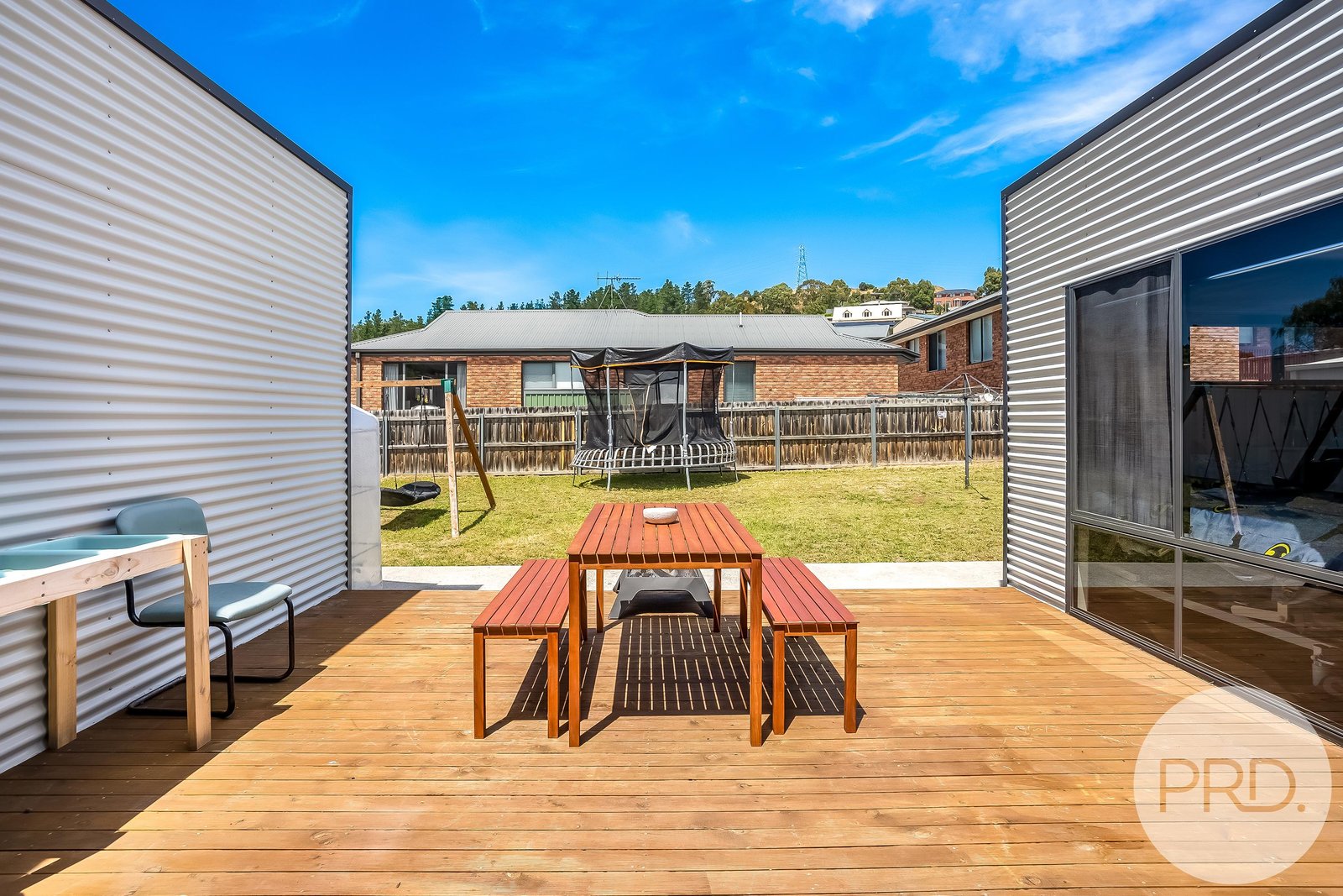 457 Cambridge Road MORNINGTON 28