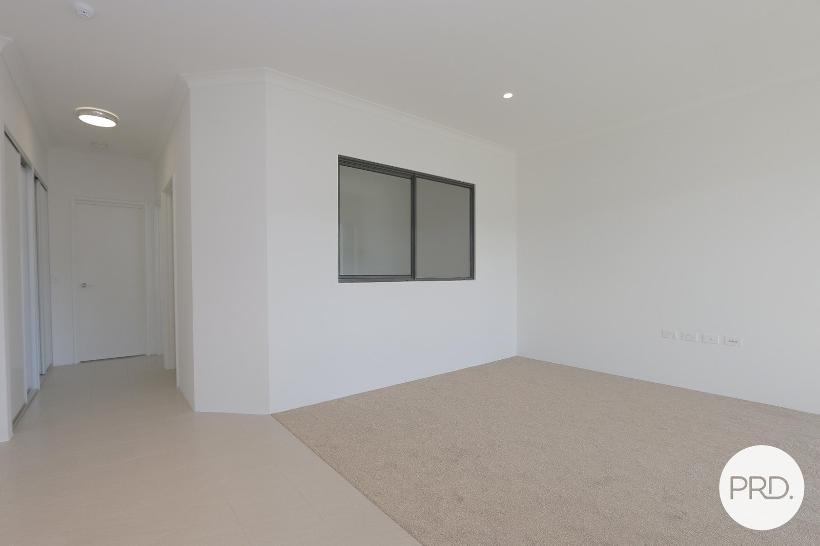 45/7 Durnin Avenue BEELIAR 3