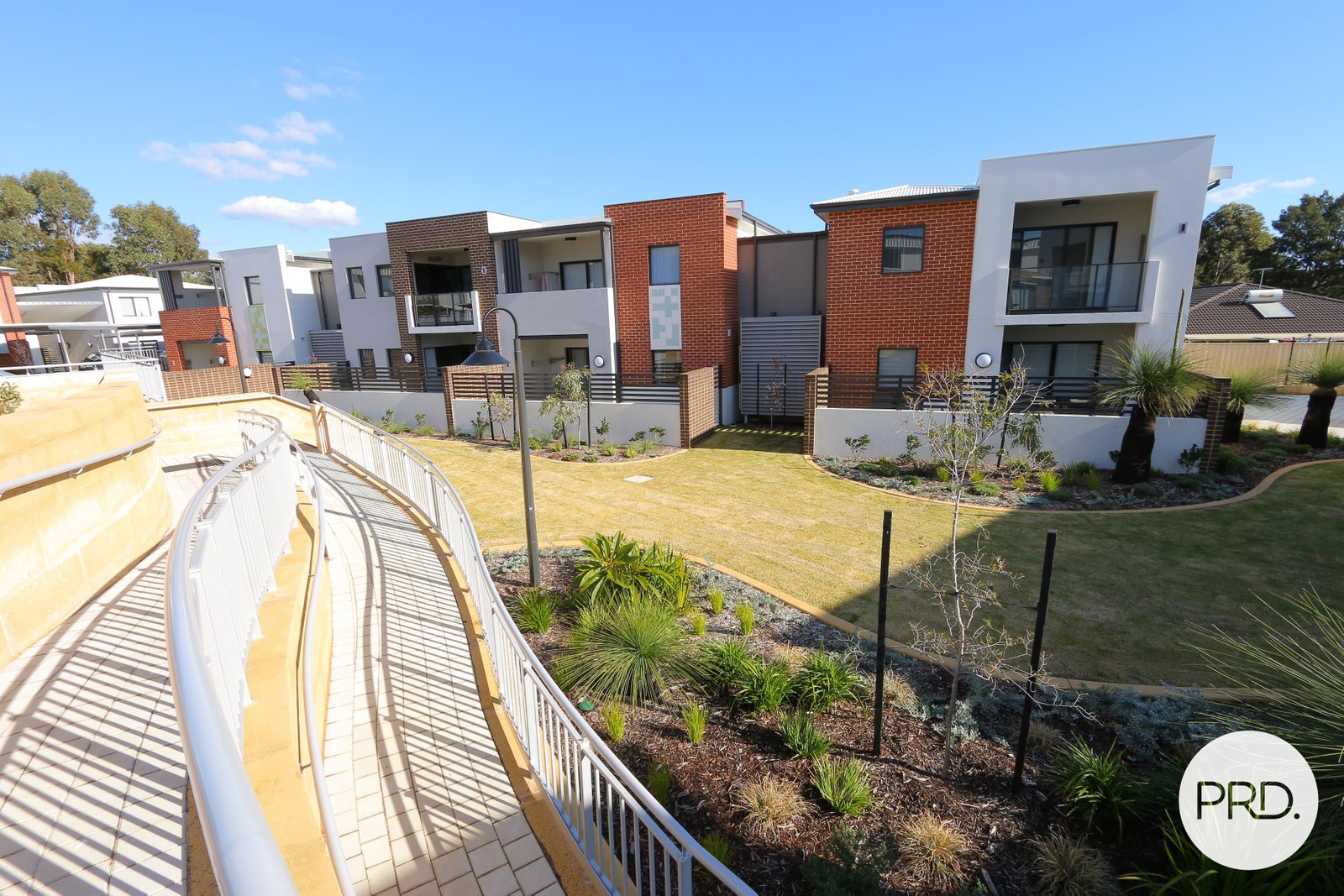 45/7 Durnin Avenue BEELIAR 9