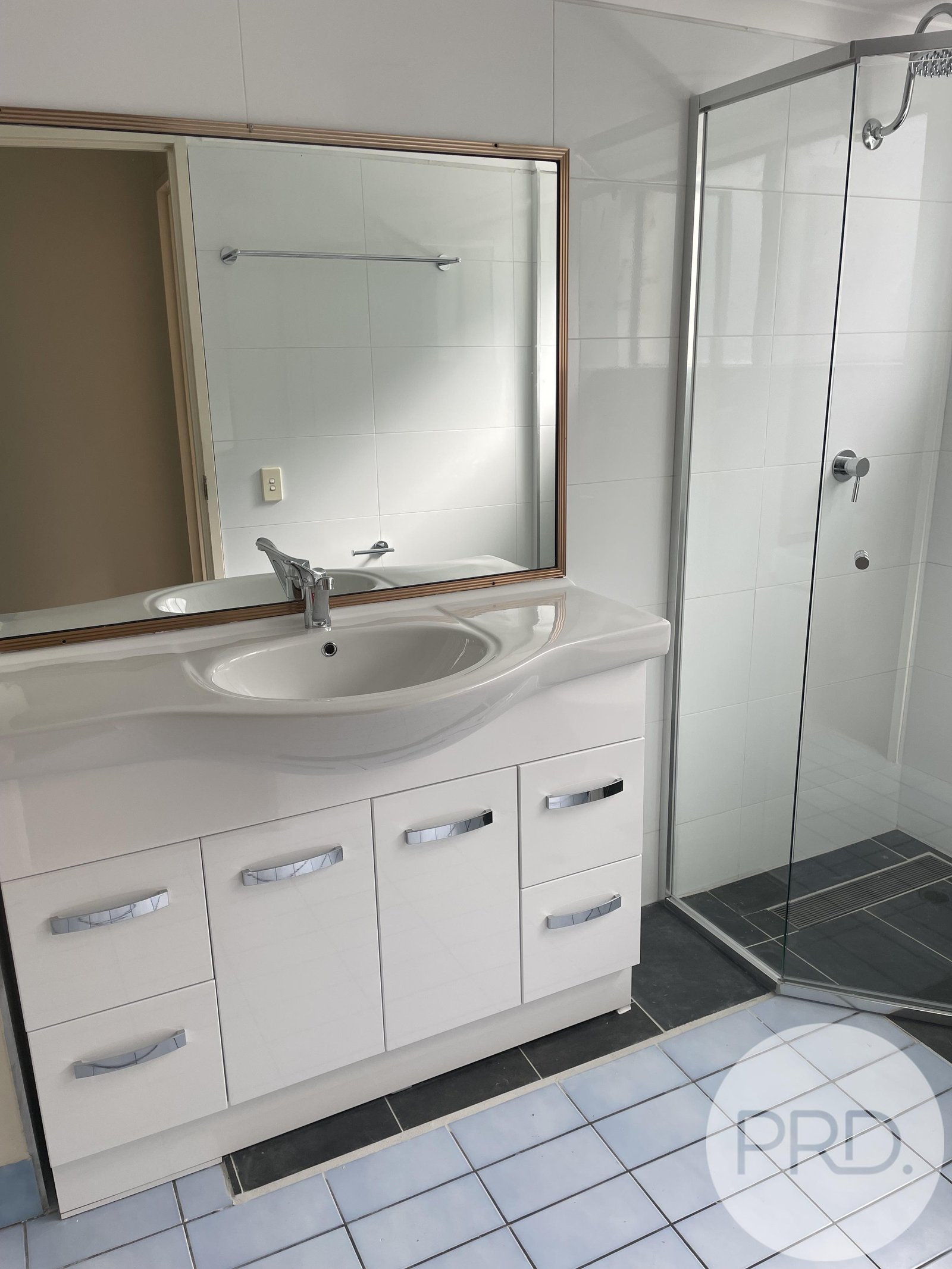 4/57 Lisson Grove WOOLOOWIN 9