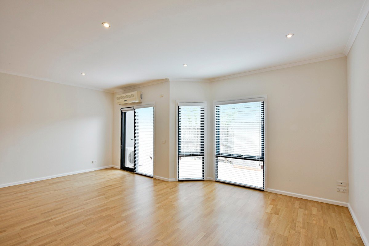 Gallery: 4/572 Hampton Street