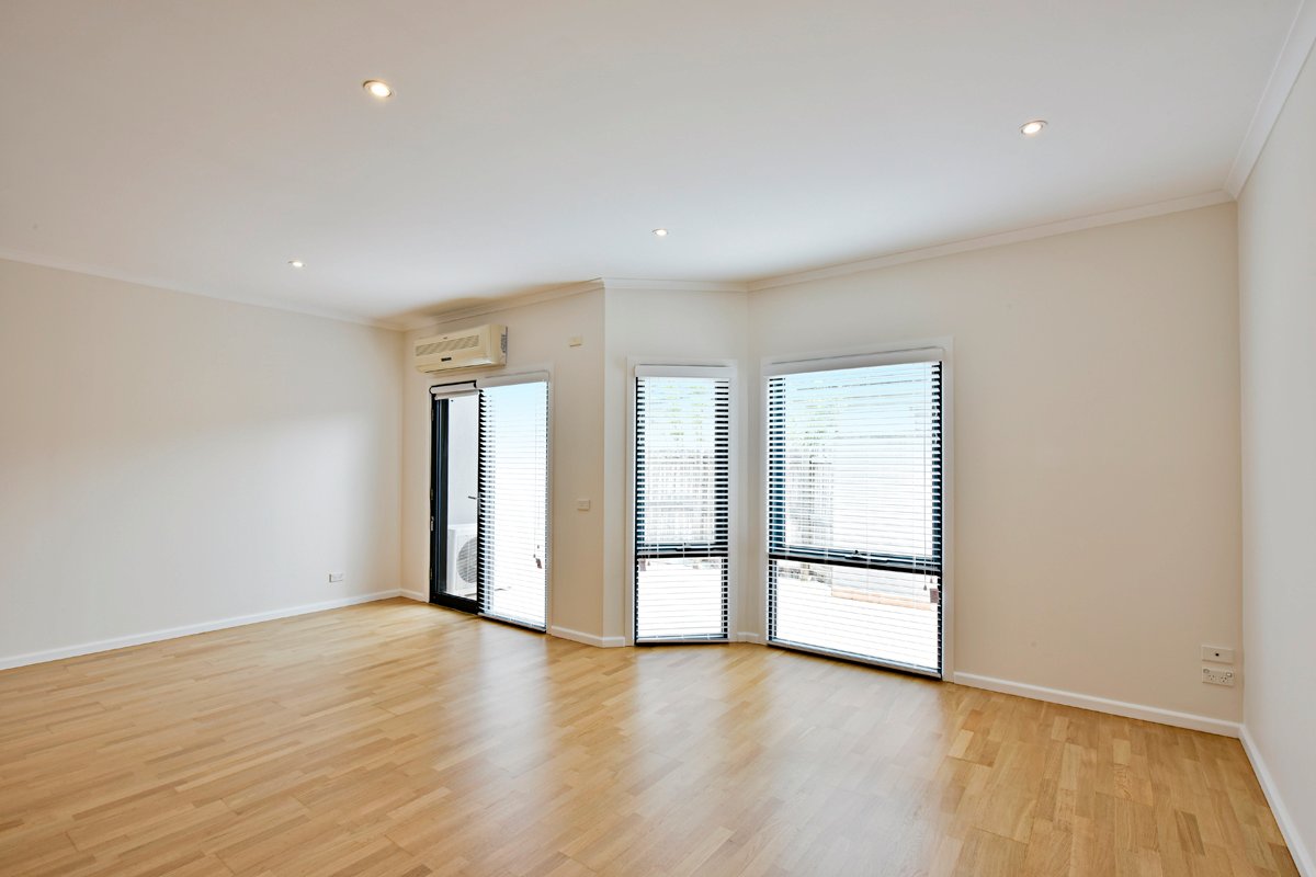 Gallery: 4/572 Hampton Street