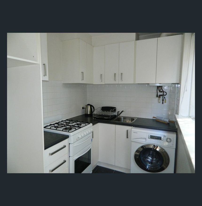 Real Estate and Property in 4/59 Alma Road, St Kilda East, VIC