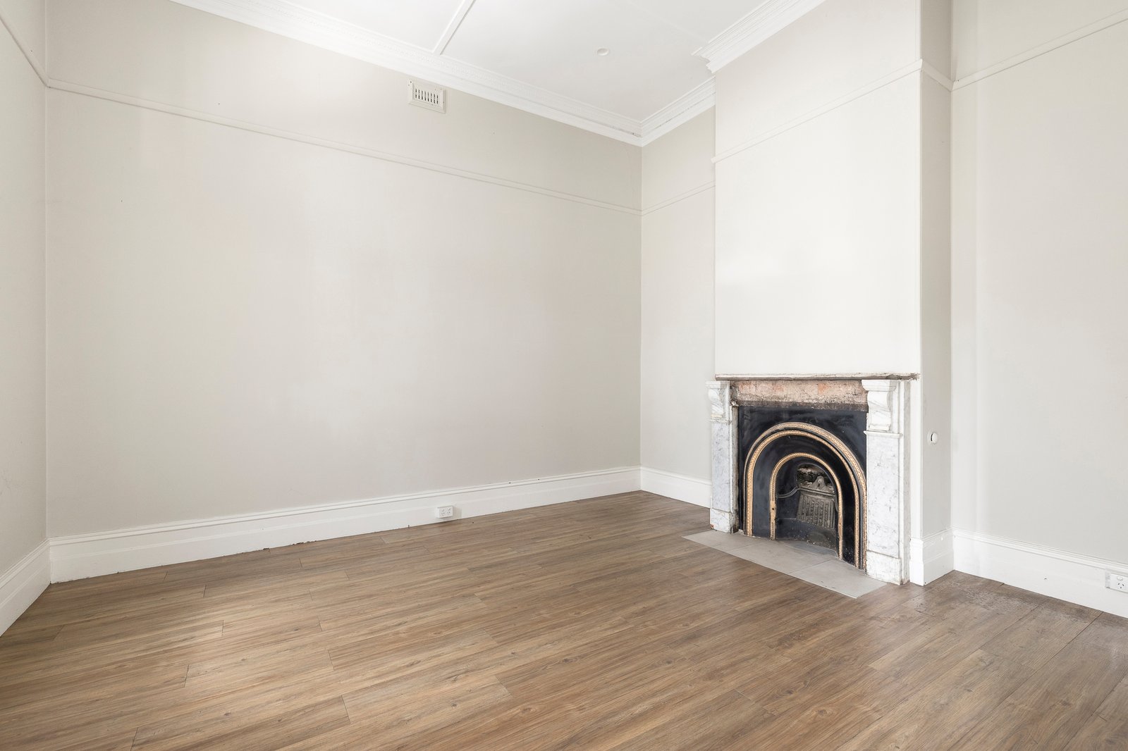 Gallery: 459 Bay Street