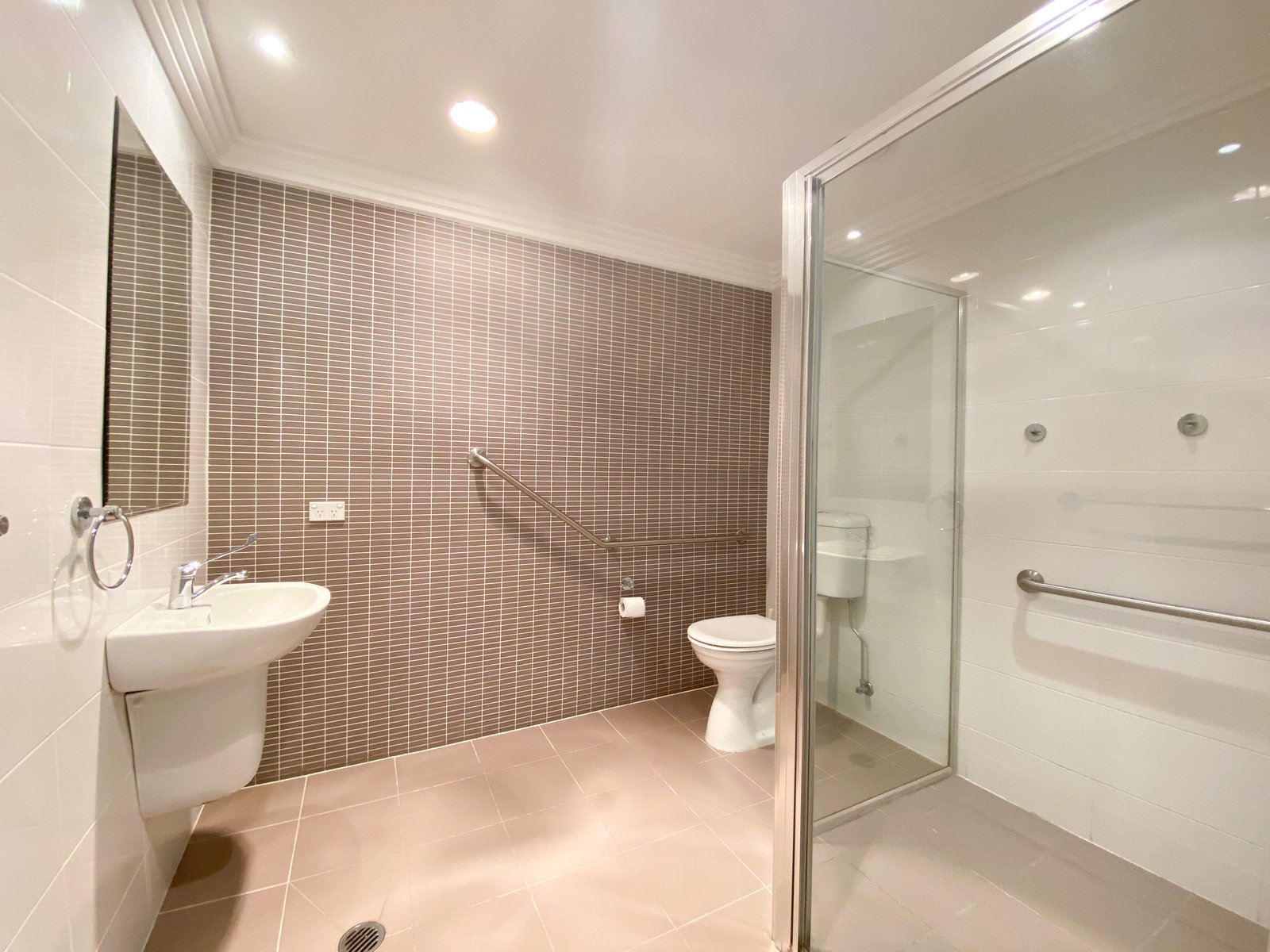 4/59 Shoal Bay Road SHOAL BAY 5