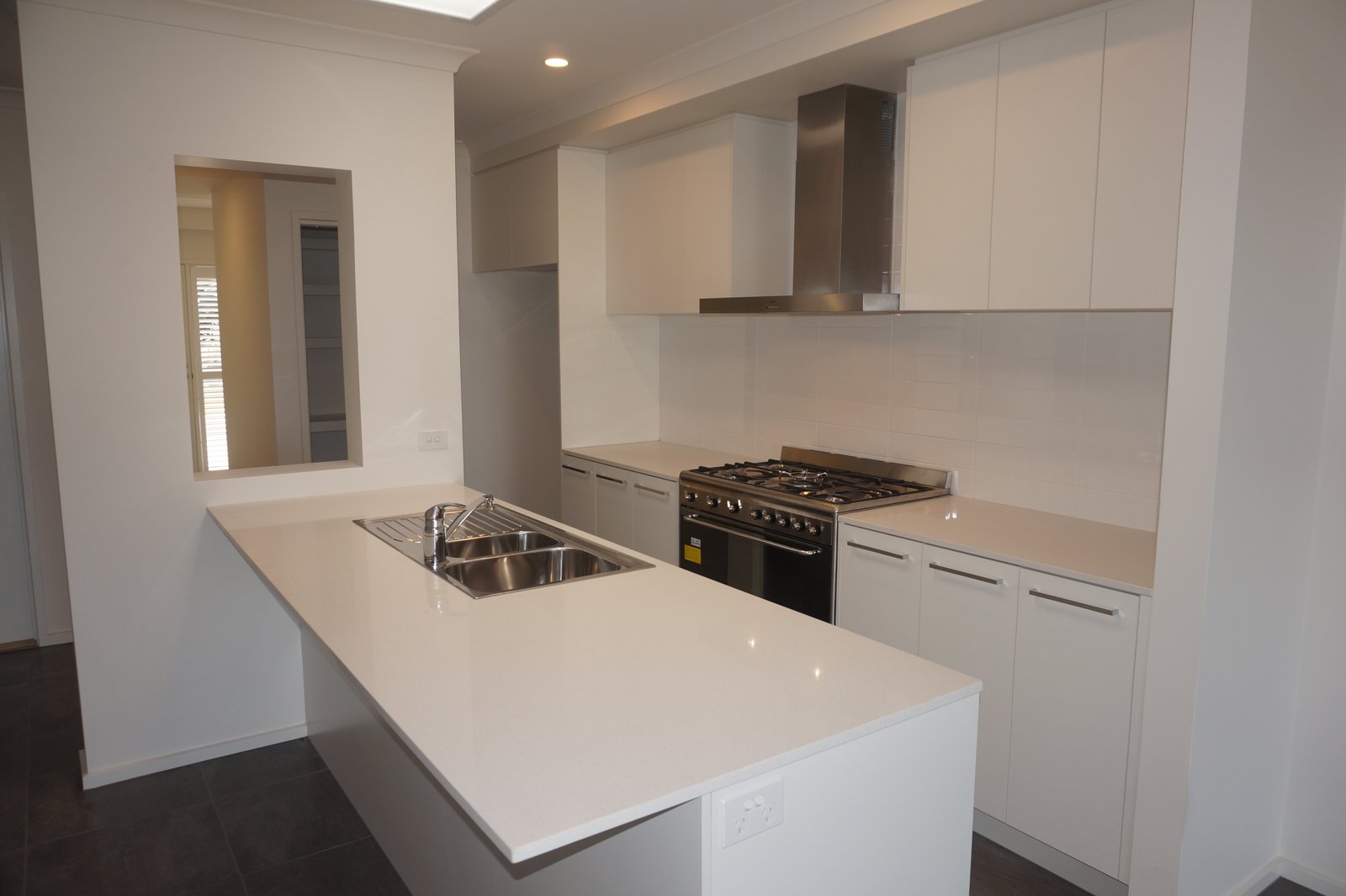 Gallery: 45b Victory Way