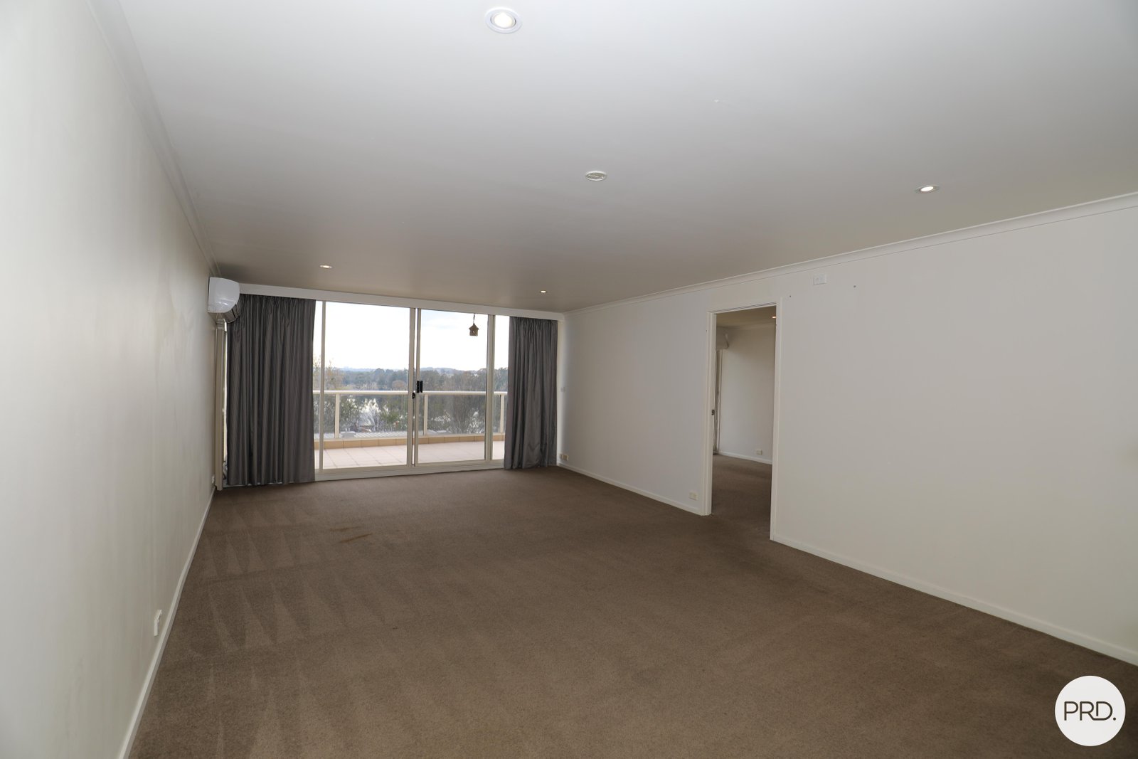 45B/9 Chandler  BELCONNEN 6