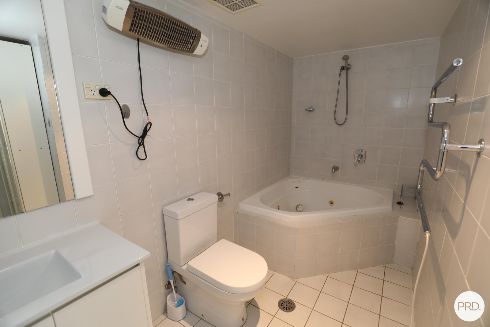 45B/9 Chandler  BELCONNEN 10