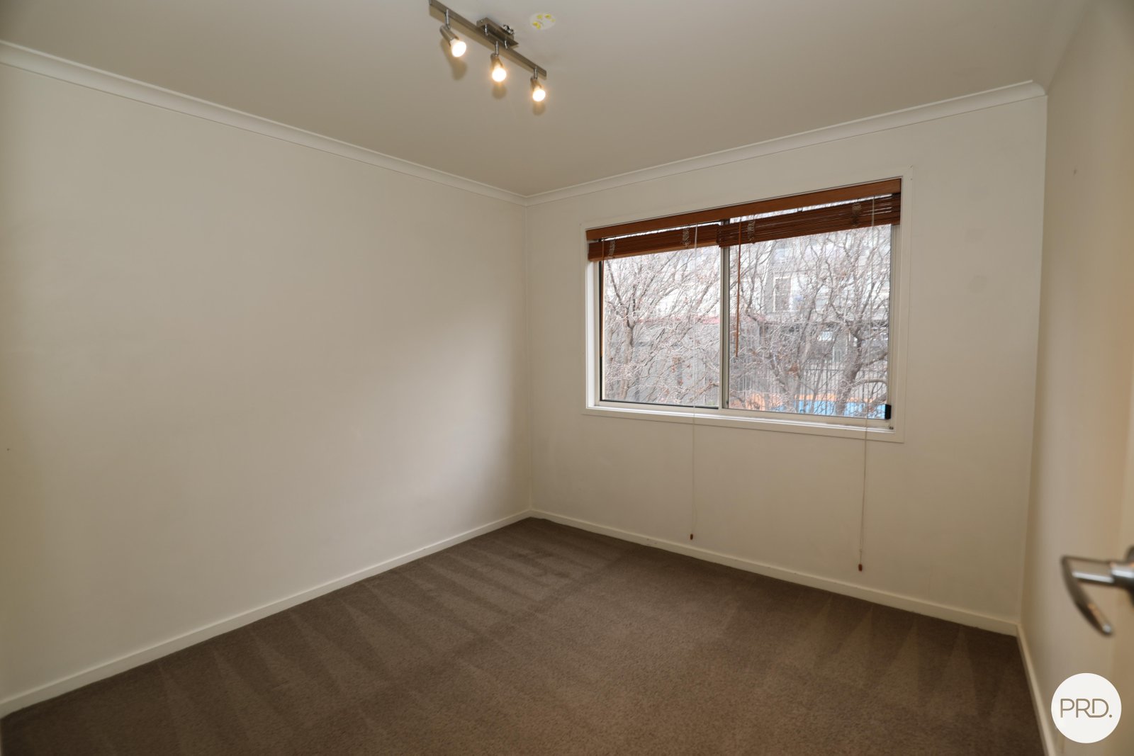 45B/9 Chandler  BELCONNEN 11