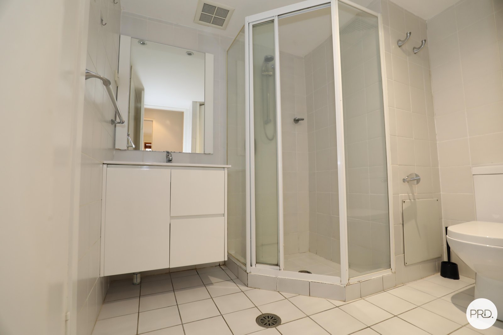45B/9 Chandler  BELCONNEN 14