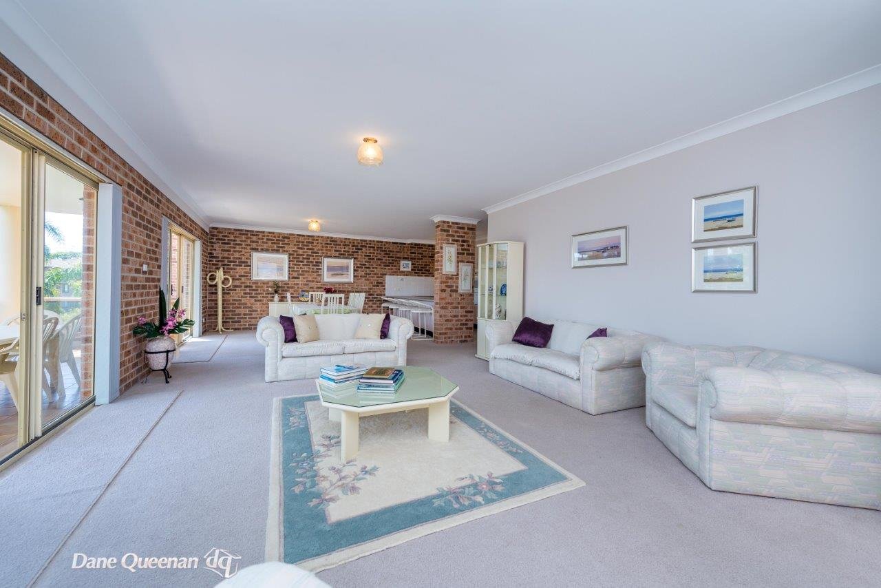4/6-10 Weatherly Close NELSON BAY 5