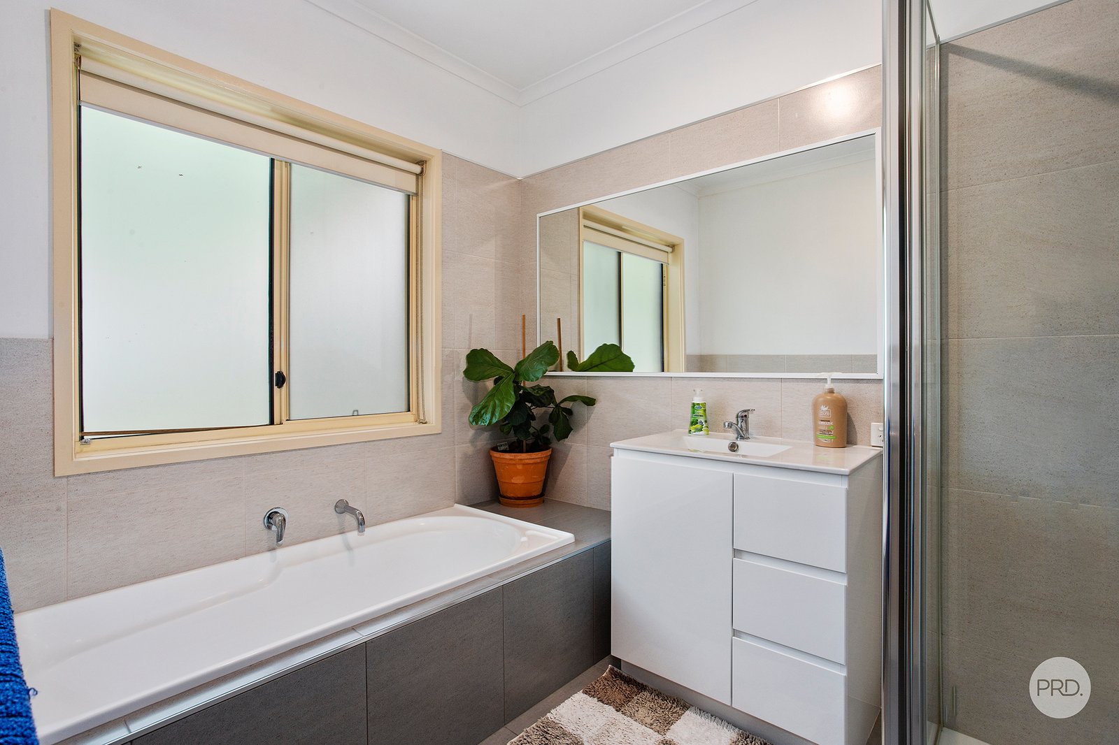 46-48 Cathcart Street MARONG 12