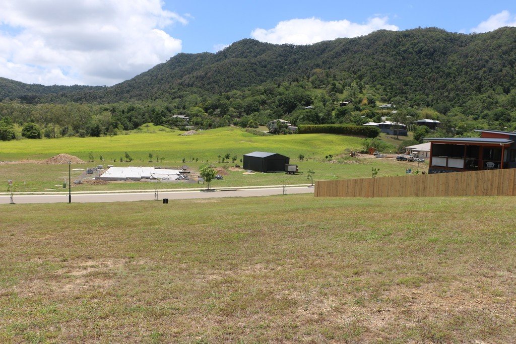 46-48 Stanley Drive CANNON VALLEY 5