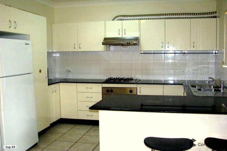 4/6-7 Rena Street SOUTH HURSTVILLE 3