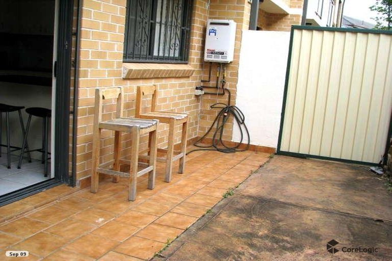 4/6-7 Rena Street SOUTH HURSTVILLE 4