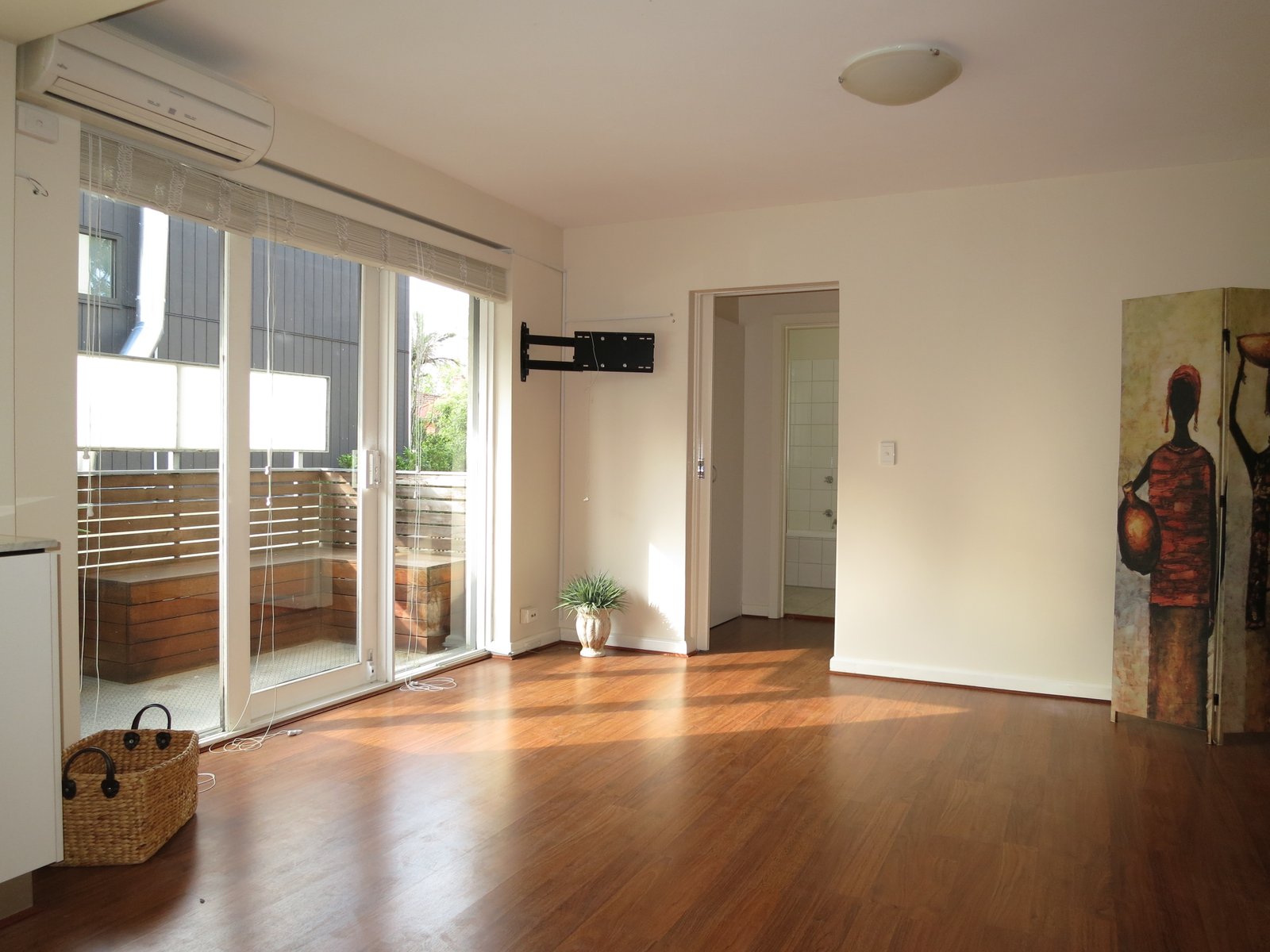 Gallery: 4/6-8 Cyril Street