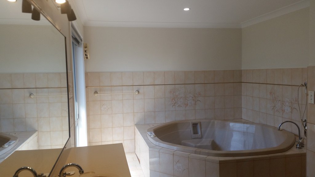 46 Adelong Road TUMUT 2