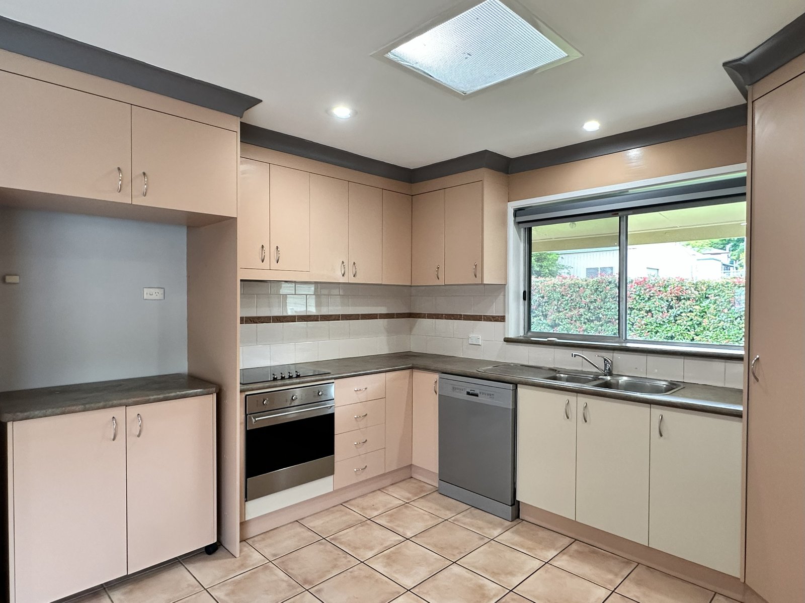 46 Adelong Road TUMUT 1