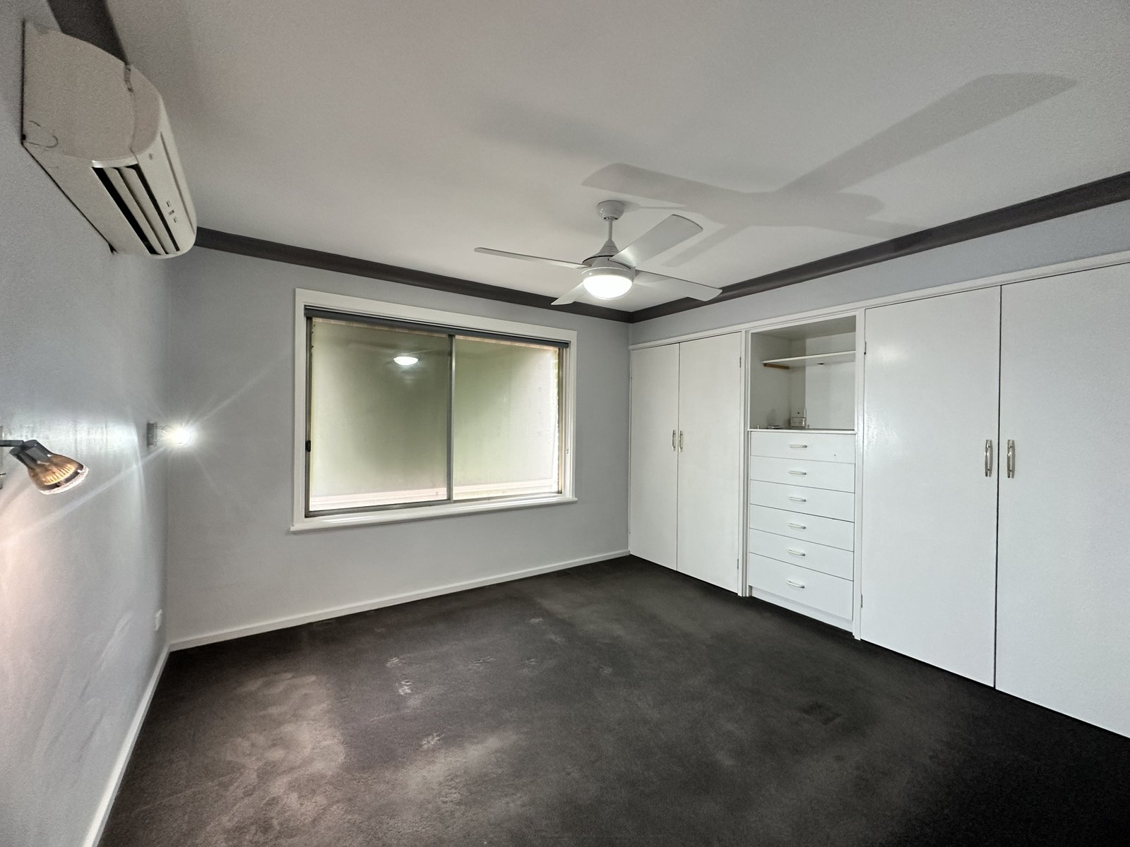 46 Adelong Road TUMUT 6