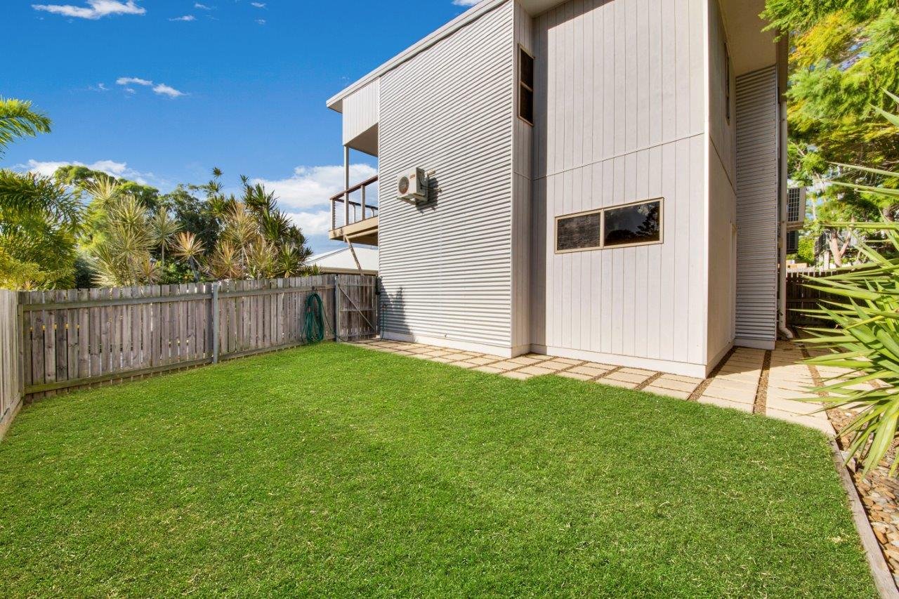4/6 Beach Avenue TANNUM SANDS 15