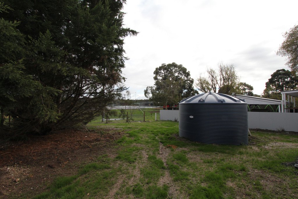 46 Becker Street SMYTHESDALE 9