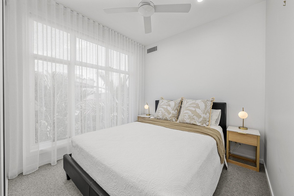 4/6 Beelyu Street Burleigh Heads 13