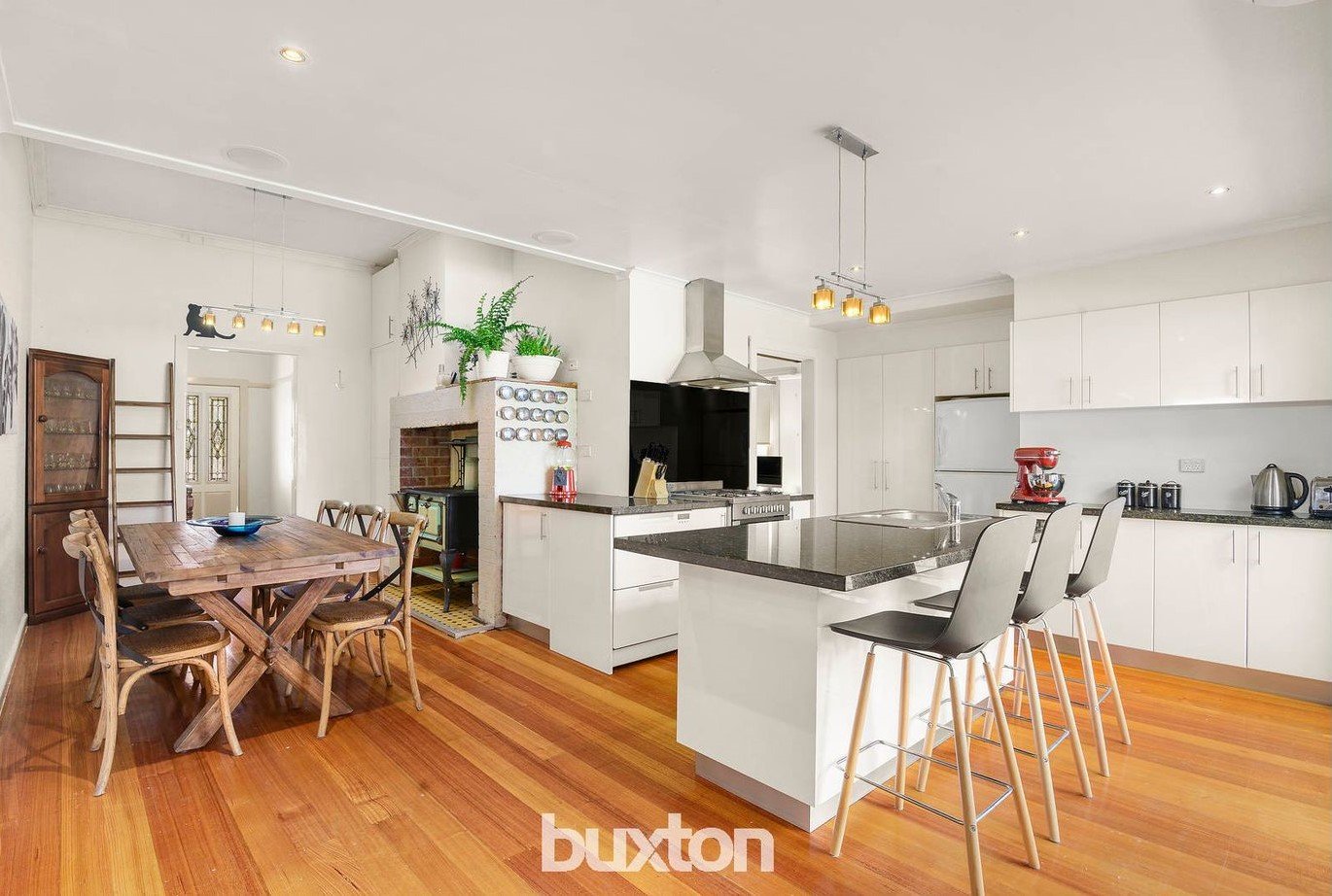 Gallery: 46 Bethell Avenue