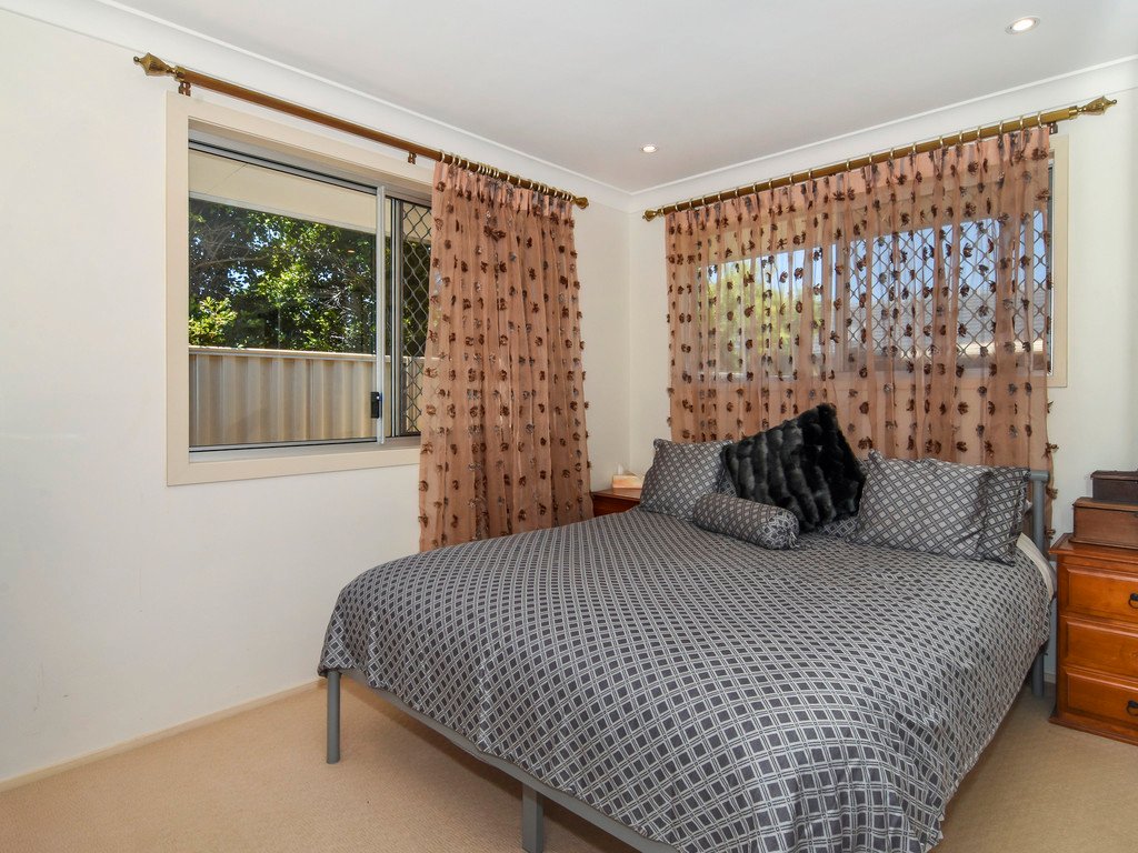 46 Blue Waters Crescent TWEED HEADS WEST 6