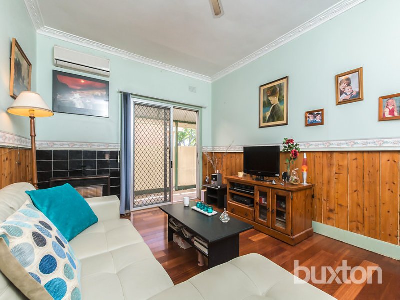 Gallery: 46 Breakwater Road