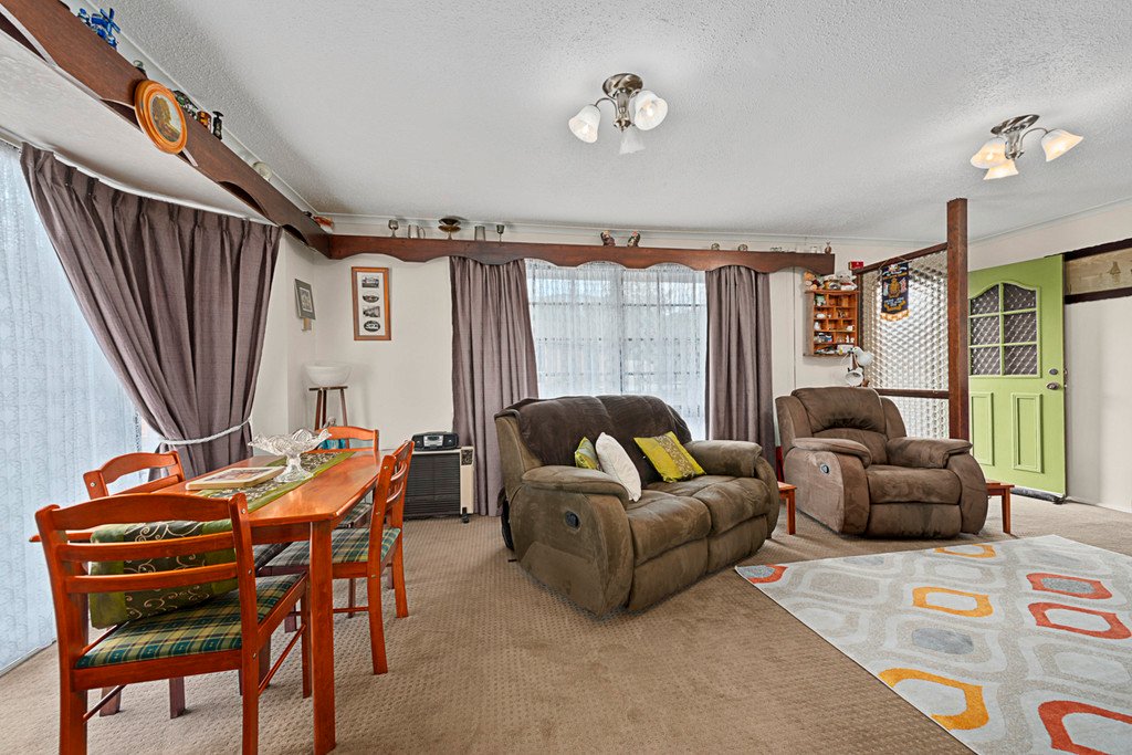 4/6 Brenock Court GLENORCHY 16