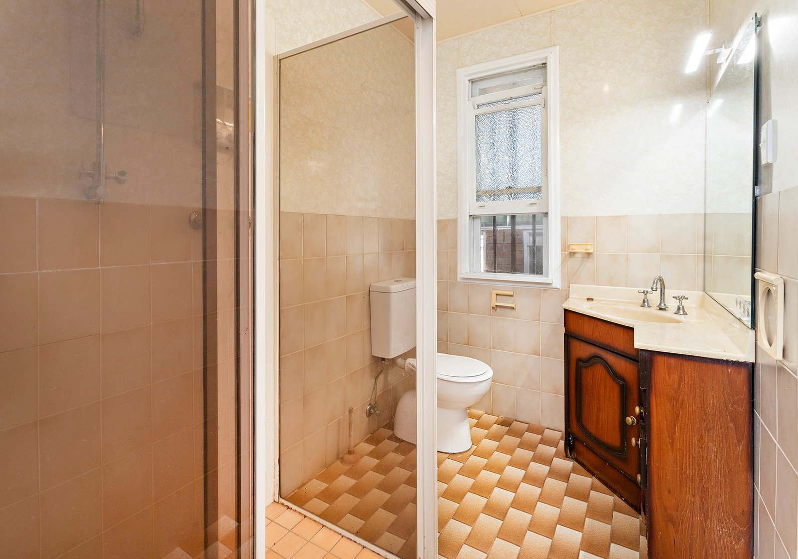 46 Burke Way BERKELEY 6