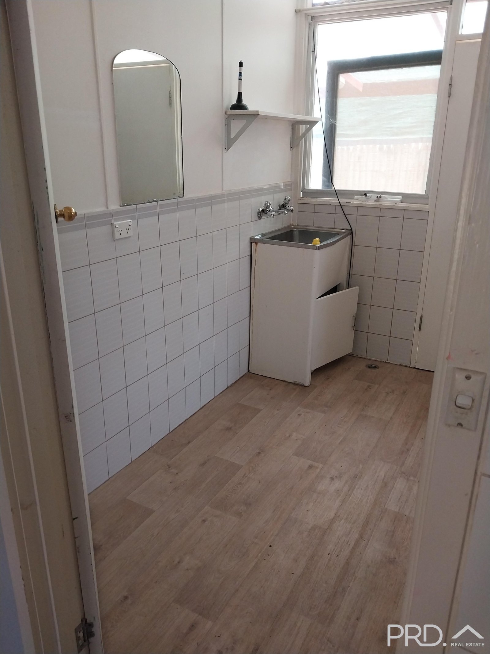 4/6 Chapman Street BURONGA 4